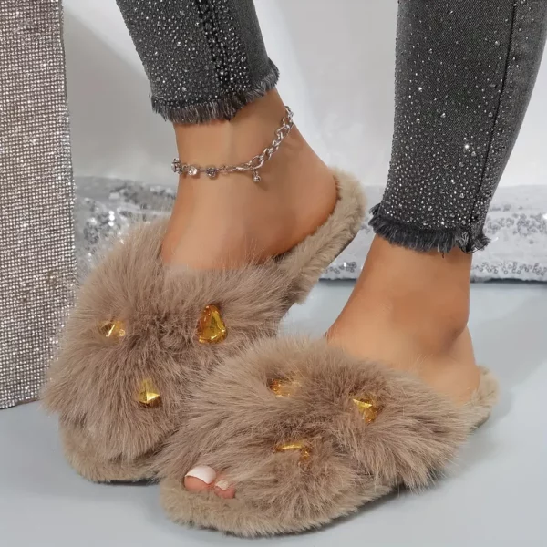 Chaussons femme en fausse fourrure doux – intérieur chaud et semelle antidérapante