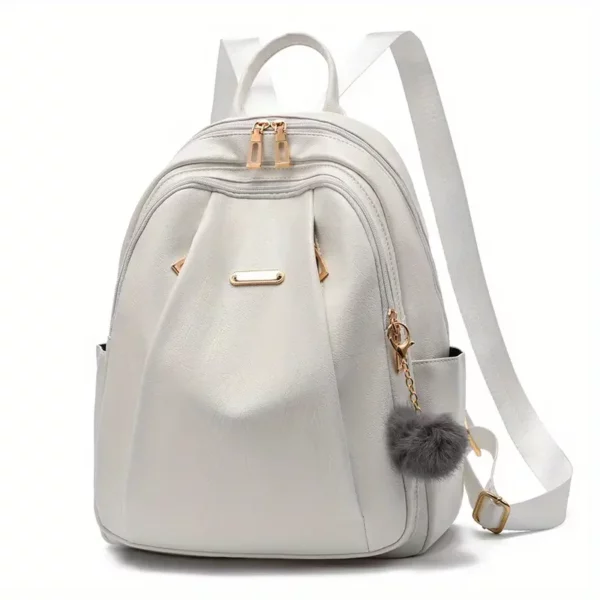 Sac à dos femme léger et élégant – polyester résistant avec pompon déco