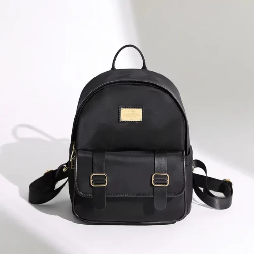 Sac à dos femme Oxford léger et résistant – design urbain élégant 2025