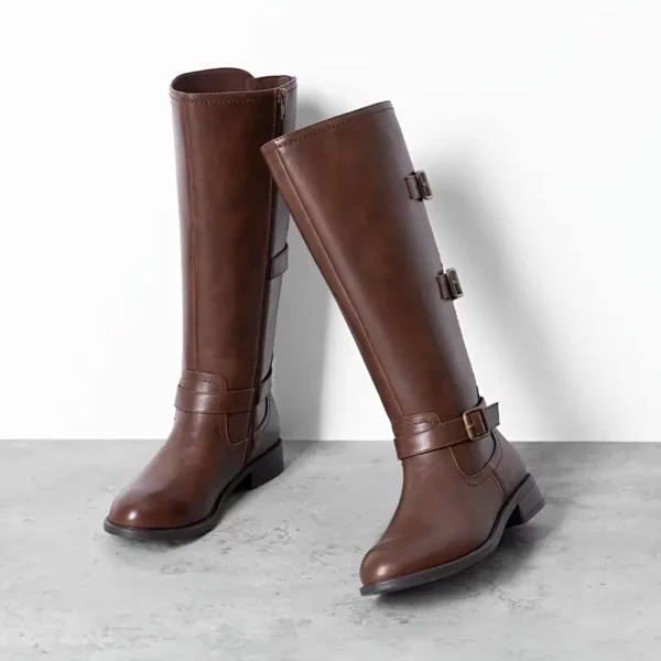 Bottes cavalières femme à talon plat – cuir PU marron avec boucle élégante