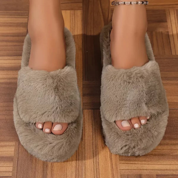 Chaussons femme en fausse fourrure douce – semelle épaisse confort intérieur
