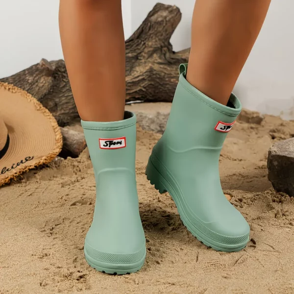 Bottes de pluie femme en caoutchouc chic – style élégant et imperméable