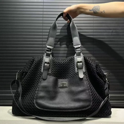 Sac week-end femme en nylon imperméable – bandoulière ajustable et poche avant