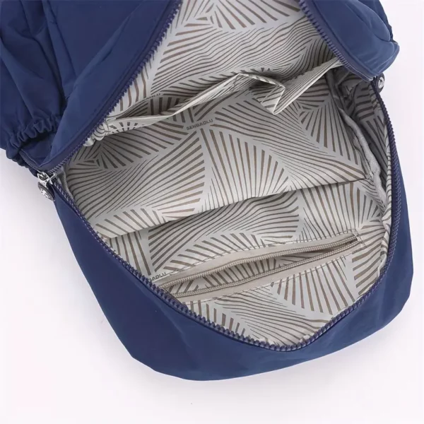 Sac à dos femme léger et chic – design urbain pratique pour usage quotidien