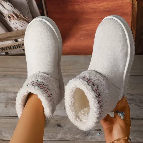 Bottes d’hiver femme fourrées antidérapantes – chaleur et confort neige glace