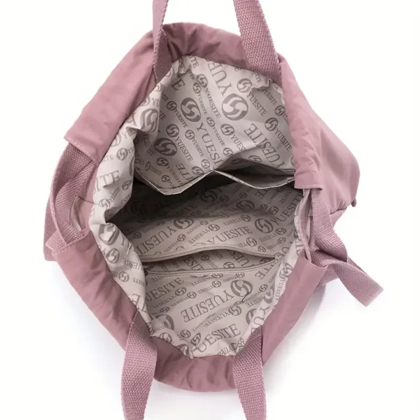 Sac à dos femme léger en nylon – style urbain imperméable et fonctionnel