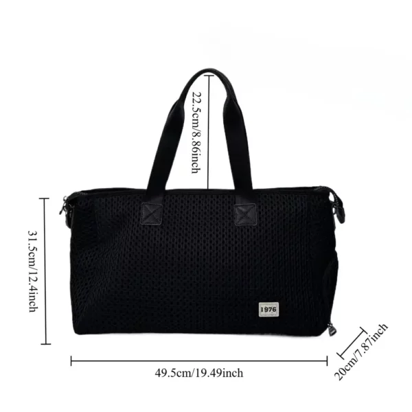 Sac de sport femme avec compartiment chaussures – nylon résistant et design urbain